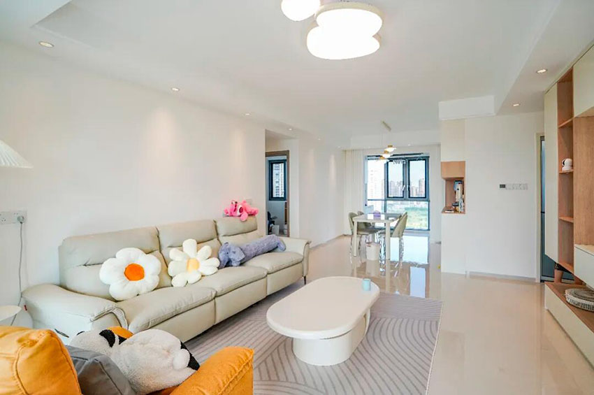 誰說極簡=冷冰冰?這個家把溫暖和高級感玩明白了